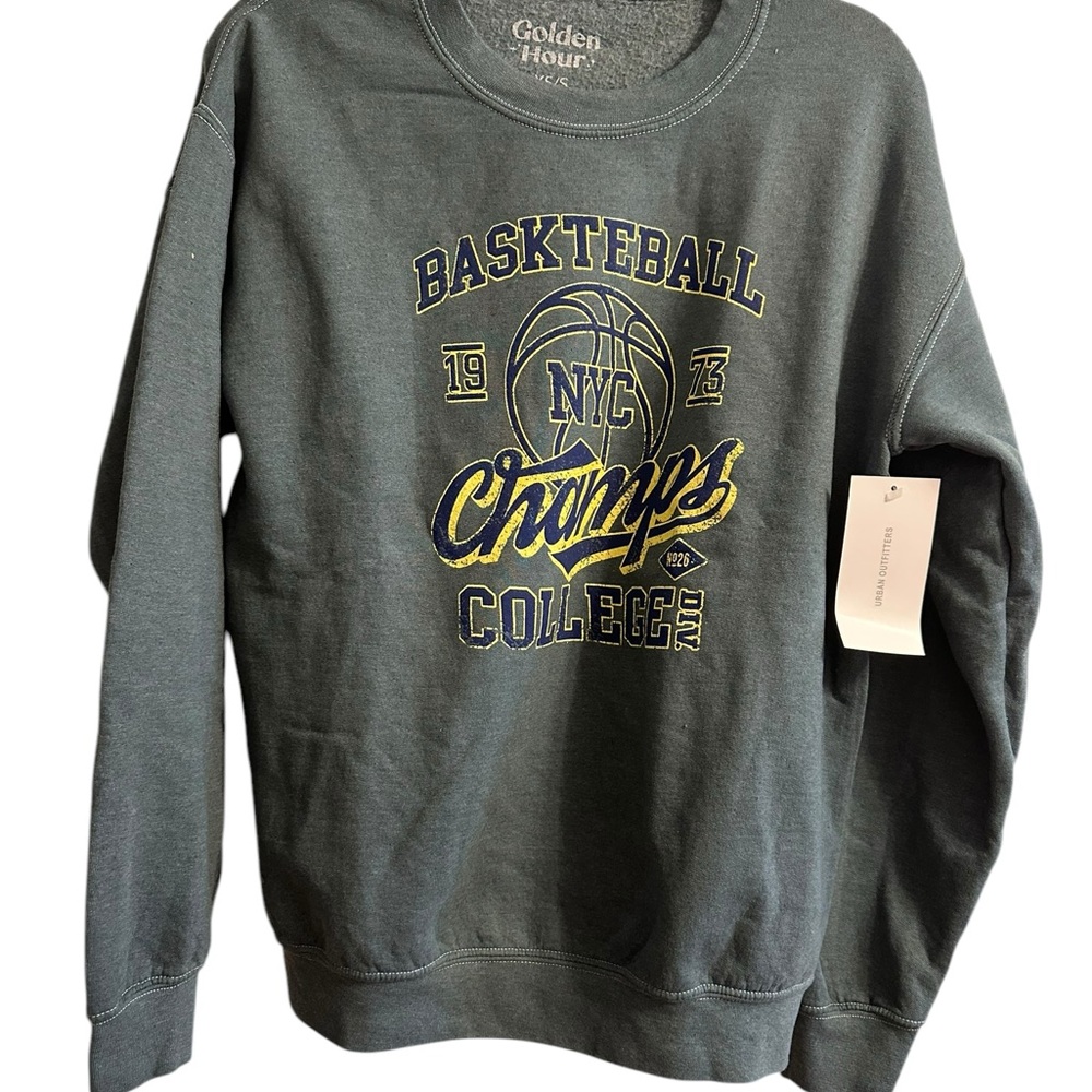 Urban‎ Outfitters Gray Crewneck Sweater Basketball Graphic